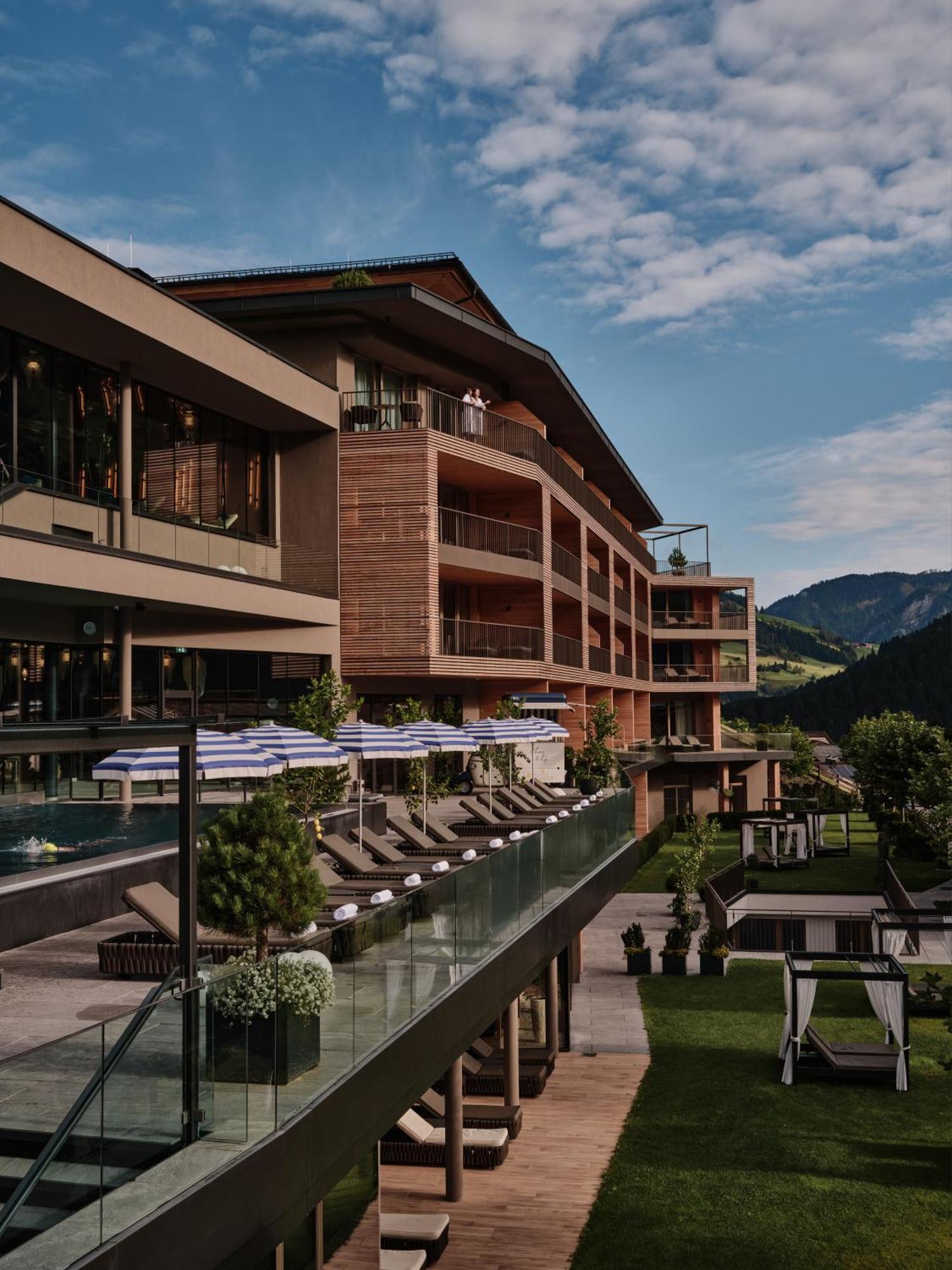 Das Edelweiss - Salzburg Mountain Resort Grossarl Buitenkant foto
